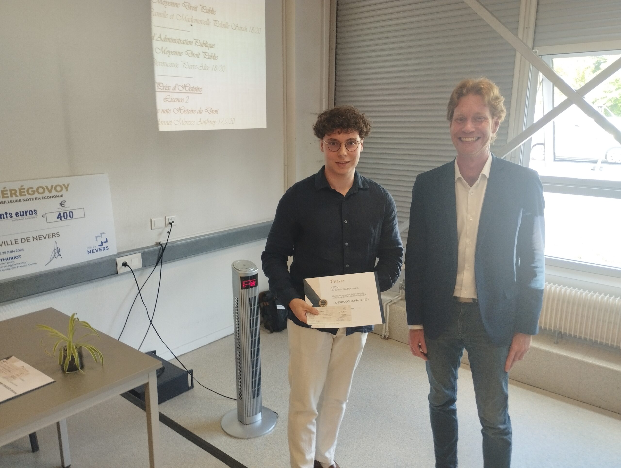Remise prix meilleurs étudiants fac Droit 2