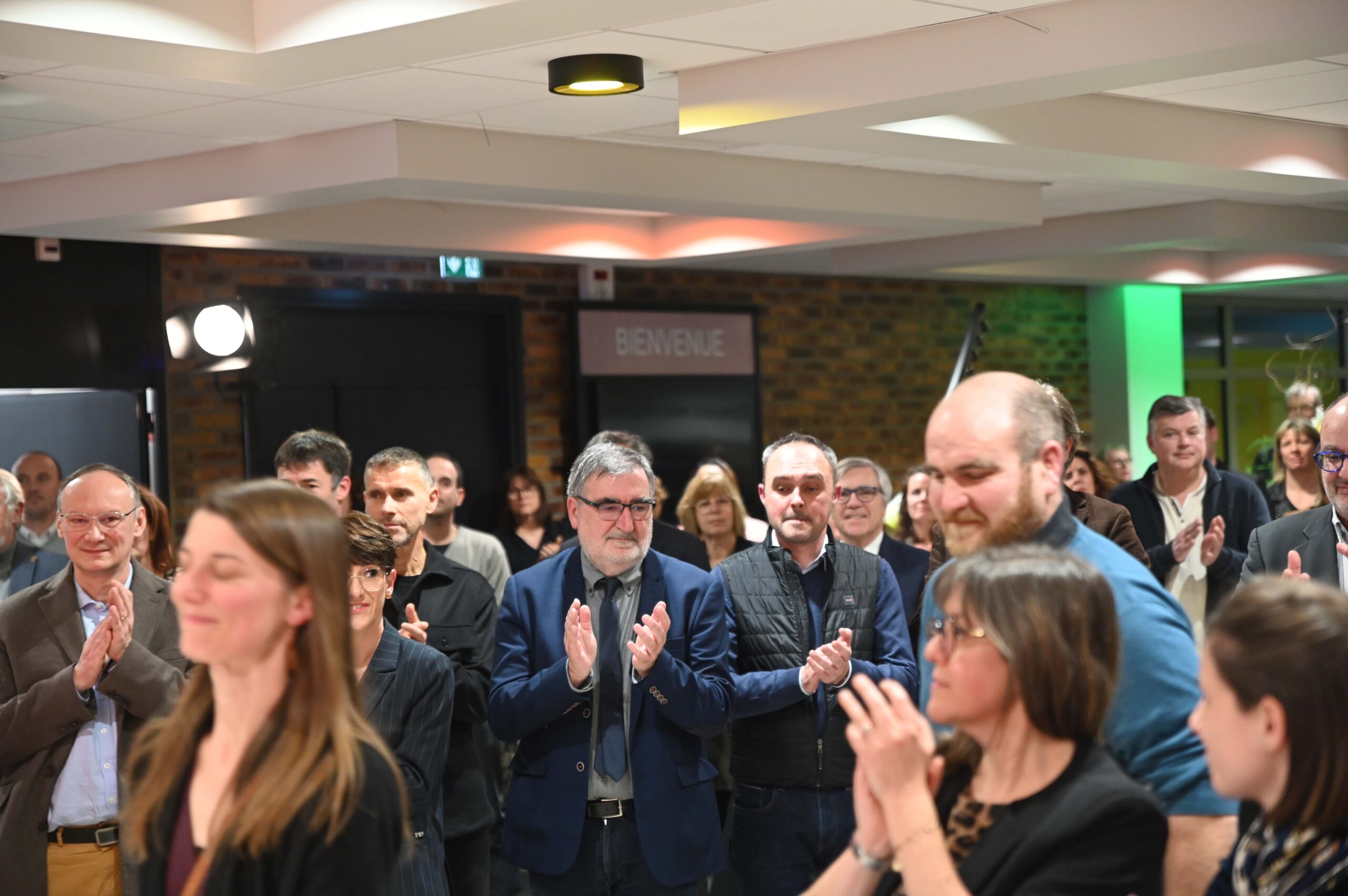 Remise trophees entreprenariat en Nievre - Credit Agricole (102)